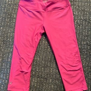 Pink knee length Under Armour leggings